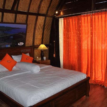 Holy Hills Bungalow Nusa Penida Batumadeg Экстерьер фото