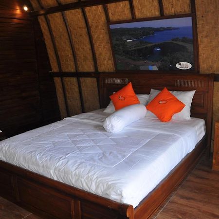 Holy Hills Bungalow Nusa Penida Batumadeg Экстерьер фото